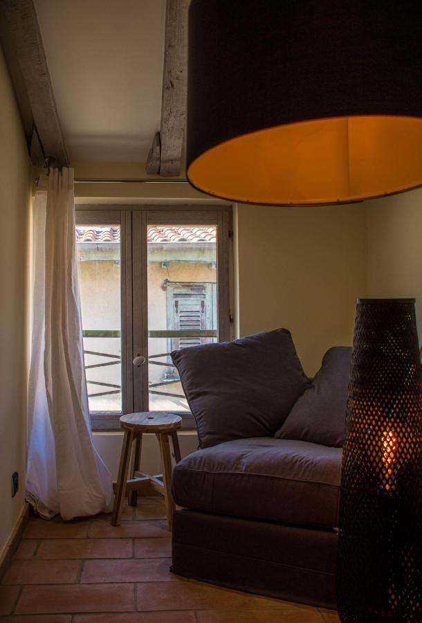 Nice Vieille Ville Appartement Neuf Et Cosy, Deux Chambres, 6 Couchages المظهر الخارجي الصورة